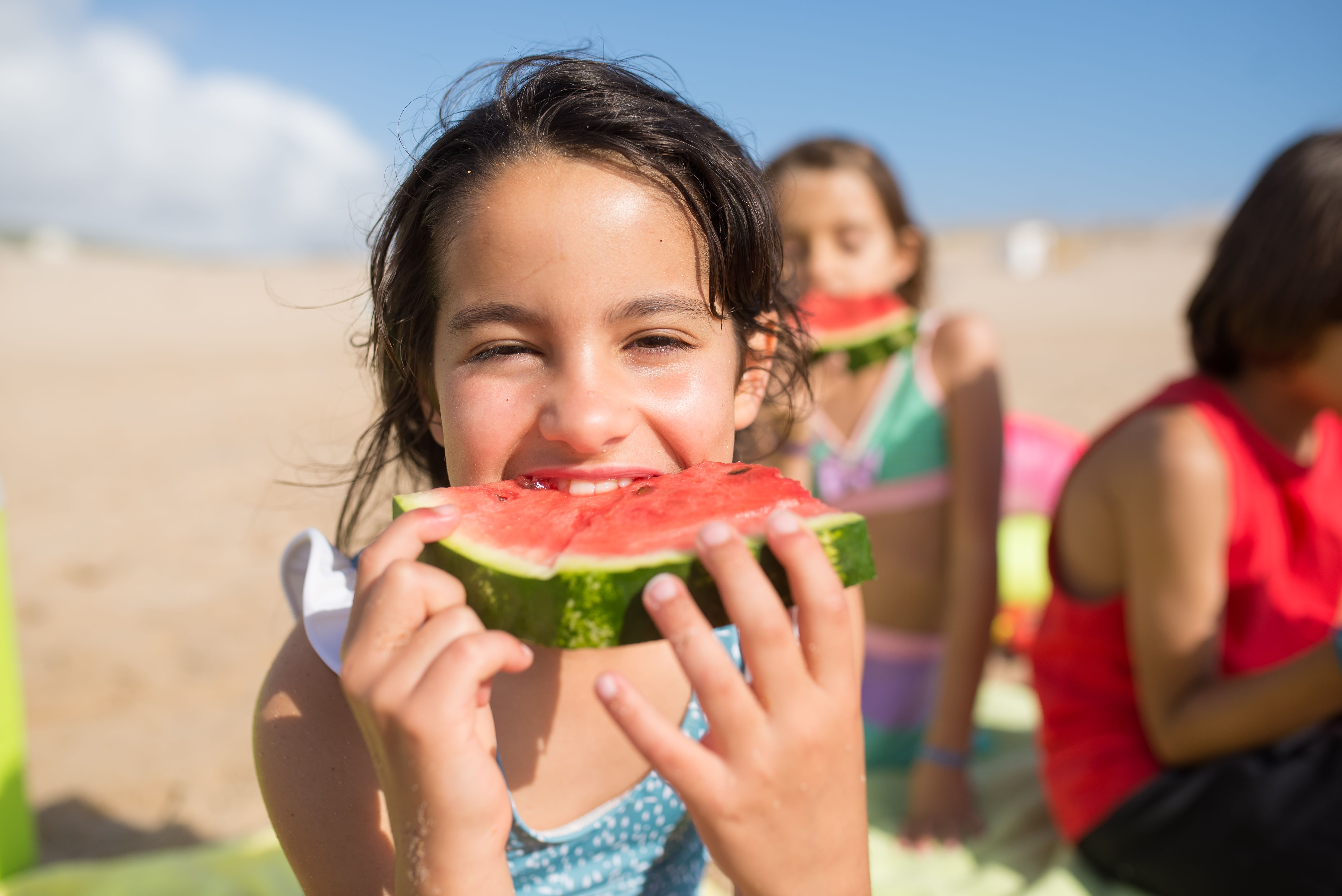 Niña en la playa
