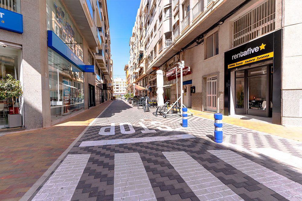 Oficina rentafive en Santa Pola